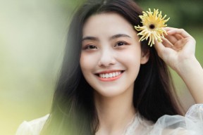 爱游戏平台-决赛一幕幕 李冰洁拼搏身影最动人，李冰洁赛后采访视频